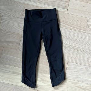 Lululemon High Waisted Leggings Mesh Panel Black